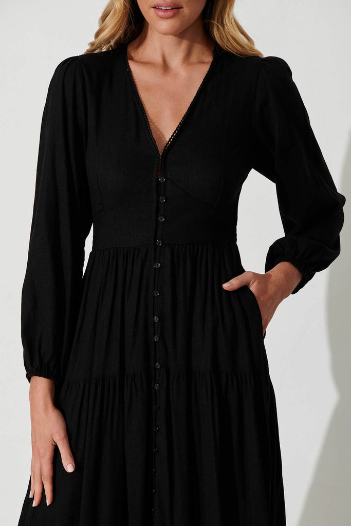 Galaxy Maxi Dress In Black Linen Blend - detail