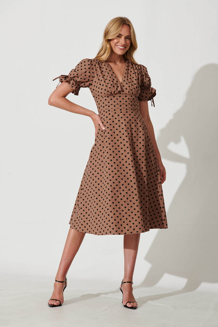 Sunrays Midi Dress In Chocolate With Black Spot Cotton - full length