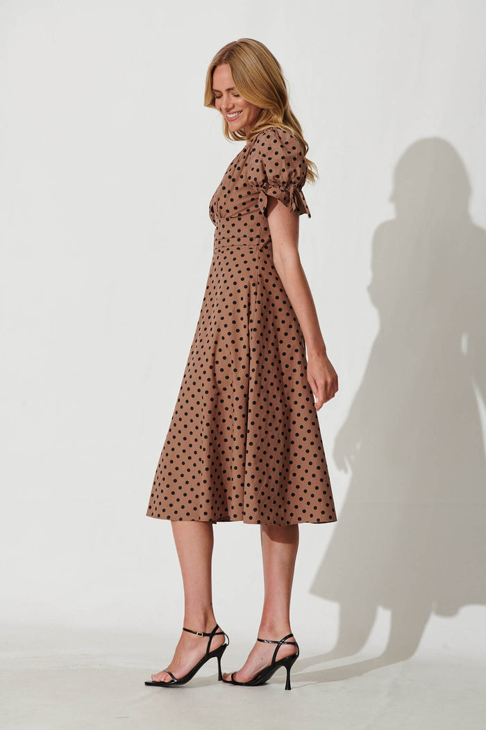 Sunrays Midi Dress In Chocolate With Black Spot Cotton - side
