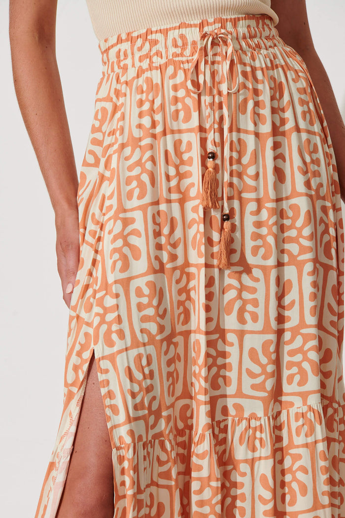 Bilboa Maxi Skirt In Tan With Cream Print - detail