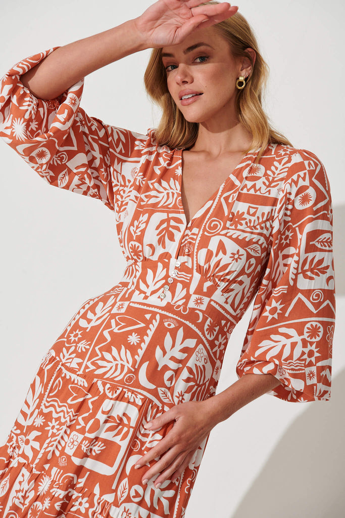 Rina Maxi Dress In Rust With White Print - detail