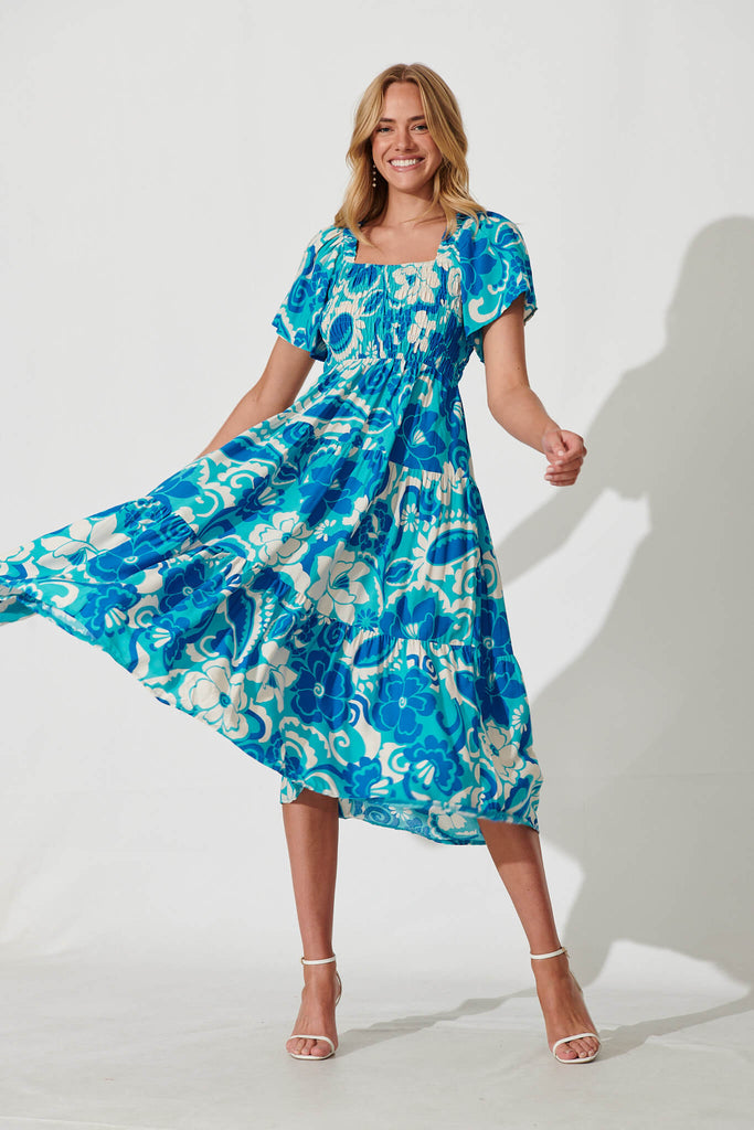Jessica Dress In Blue Flower Print - full length