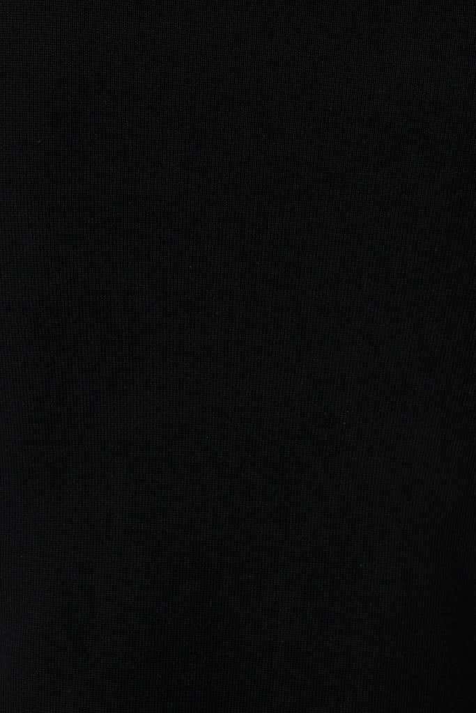 Leigh Midi Knit Skirt In Black - fabric