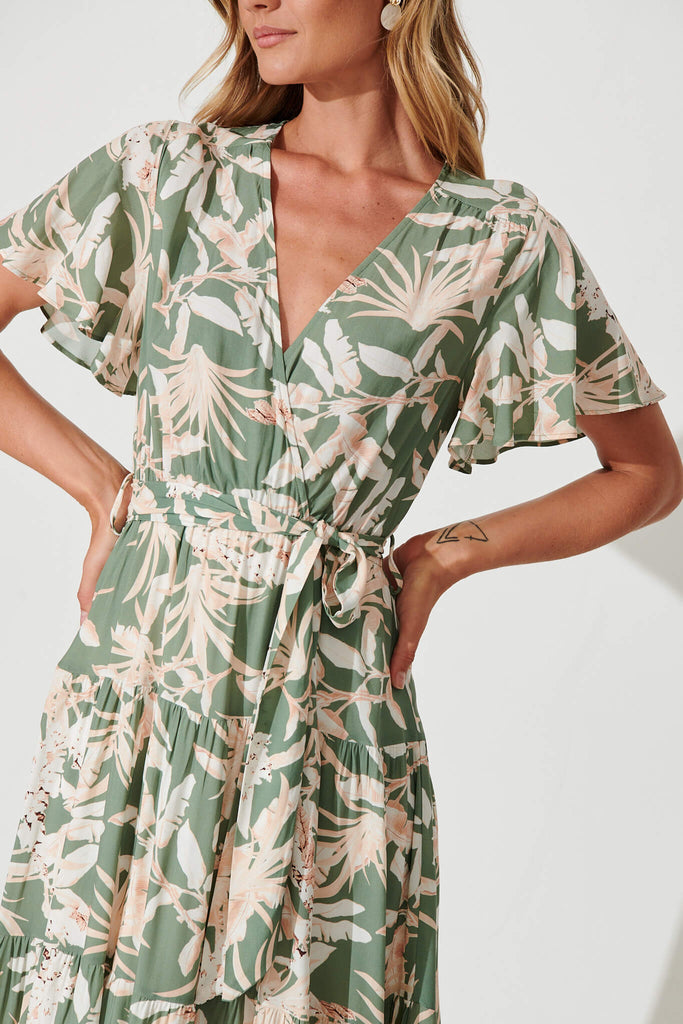 Heidi Maxi Dress In Green Leaf Print - detail