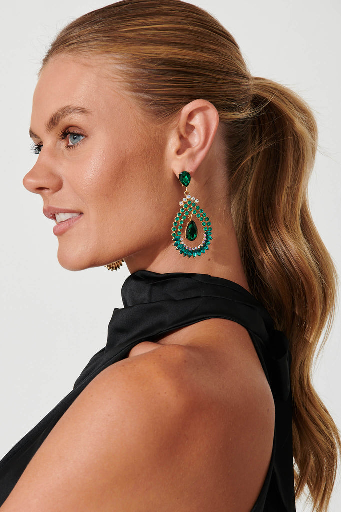 August + Delilah Gorgeous Drop Earrings In Green - side