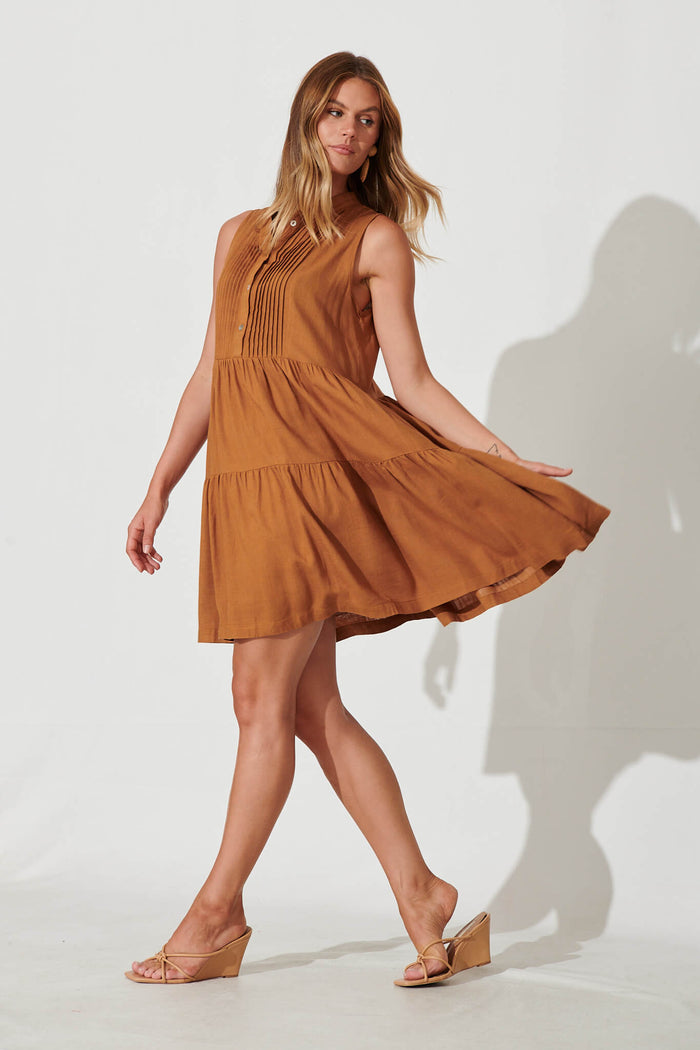 Celle Smock Dress In Camel Brown Cotton Linen Blend - side