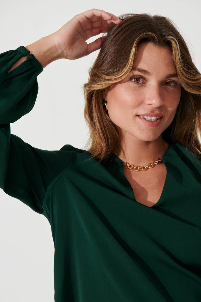 Rydell Shirt With Chain Detail In Emerald Satin - detail