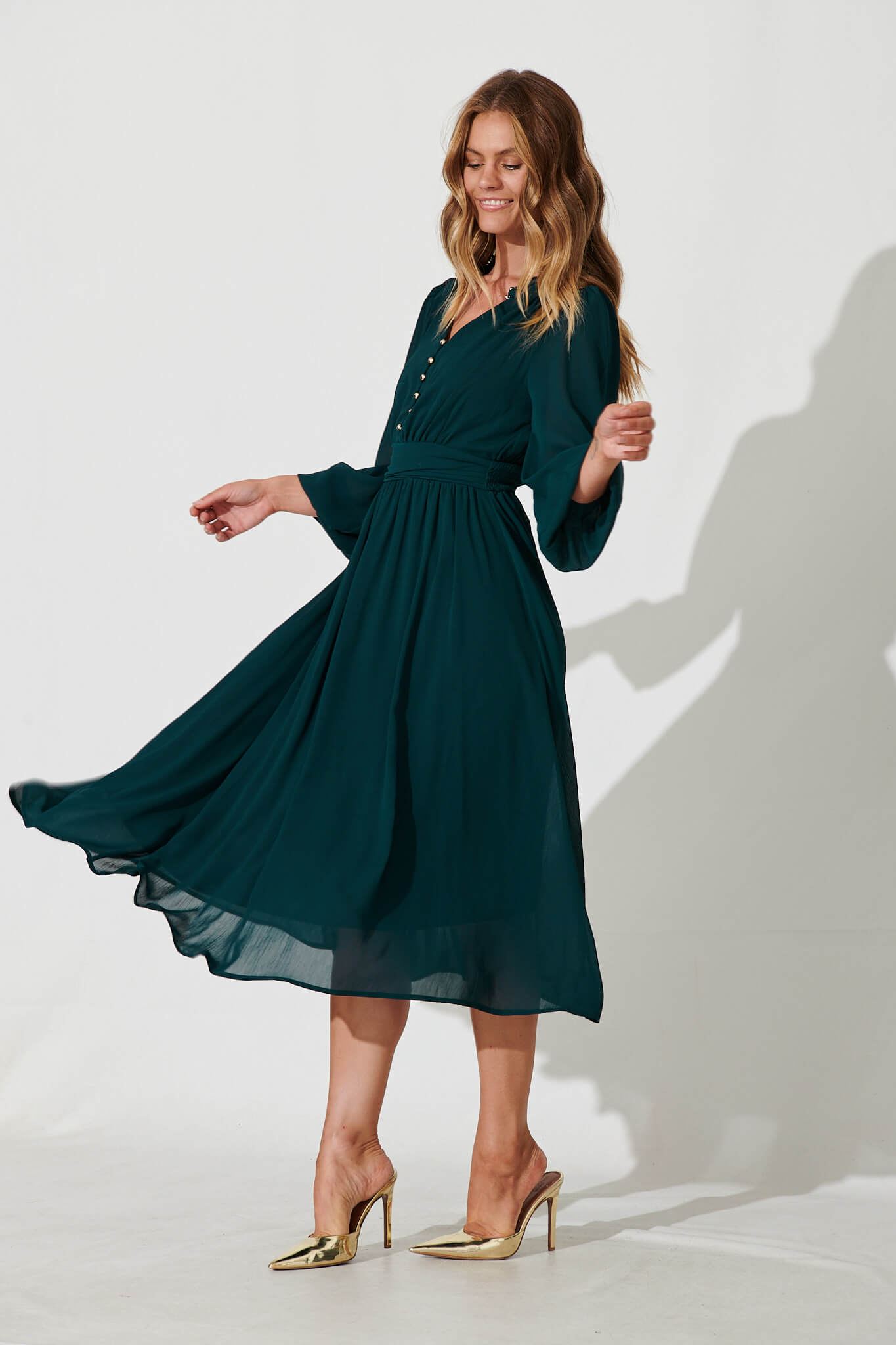 Lustre Midi Dress In Emerald Chiffon St Frock Lustre Midi Dress In Emerald Chiffon St Frock