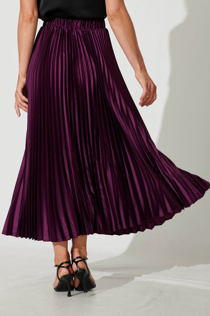 Allison Midi Pleat Skirt In Plum Satin – St Frock