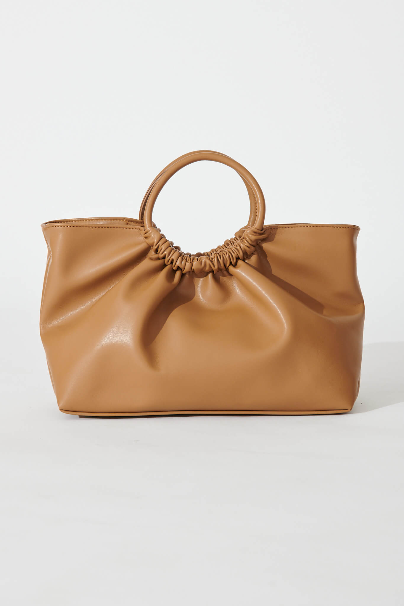 Jones Bag In Chocolate PU - front