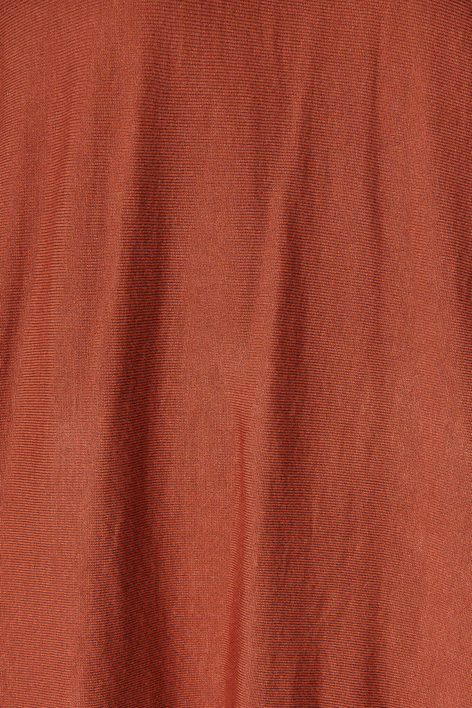 Eye To Eye Knit Top In Rust - fabric