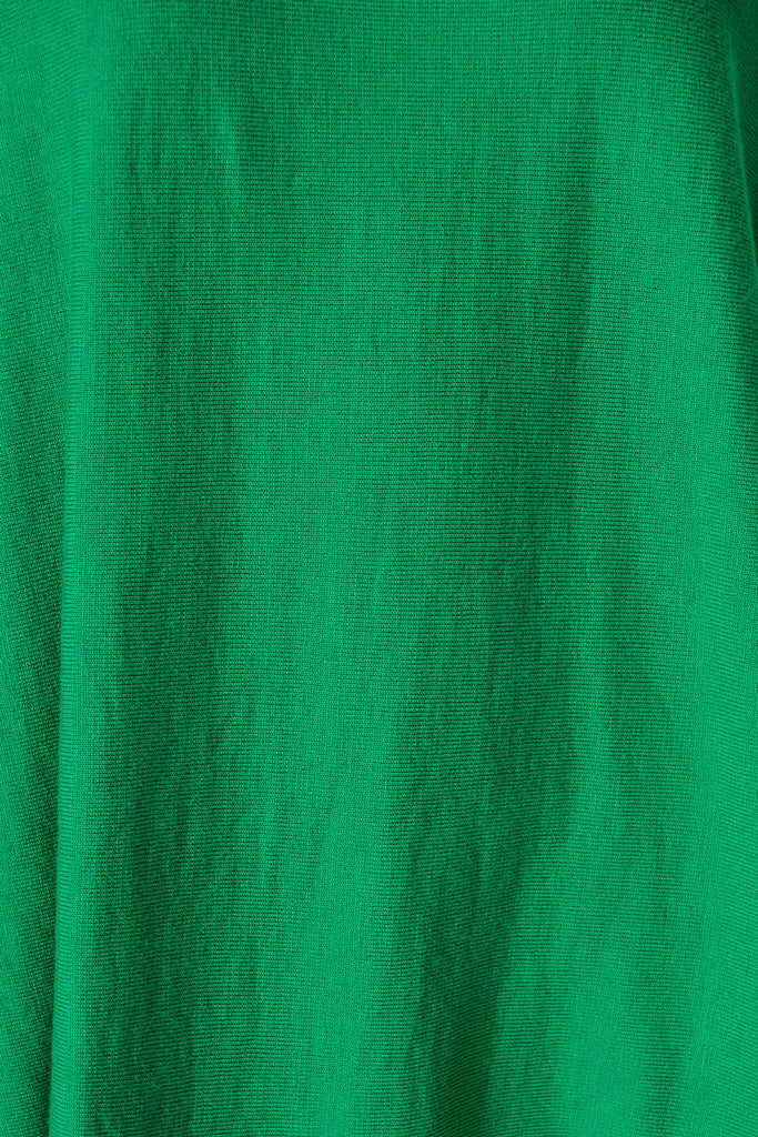 Eye To Eye Knit Top In Green - fabric