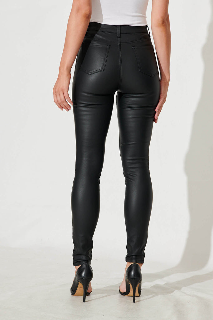 Merley Skinny Pants In Black Leatherette - back