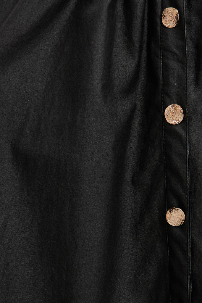 Judith Maxi Skirt With Belt In Black Wetlook - fabric