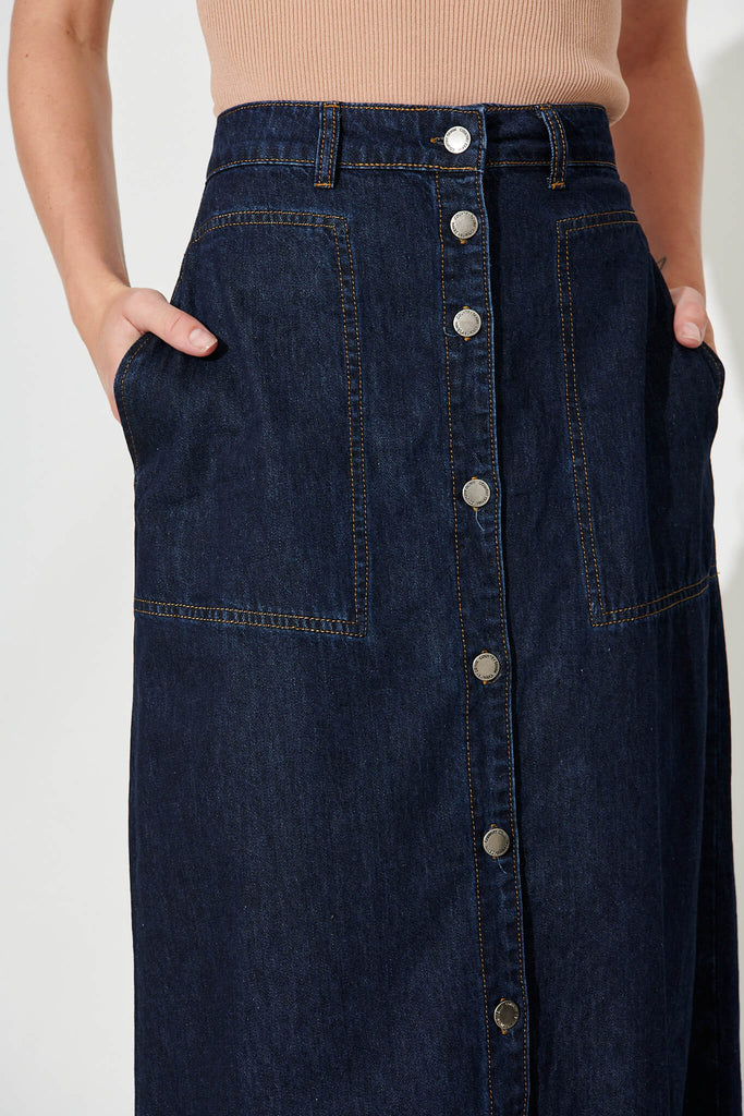 Hayden Maxi Denim Skirt In Dark Blue - detail