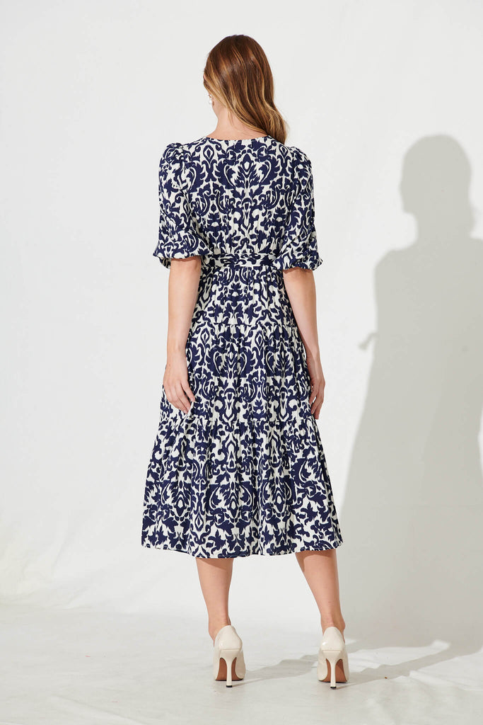 Kintan Dress In White With Navy Print - back