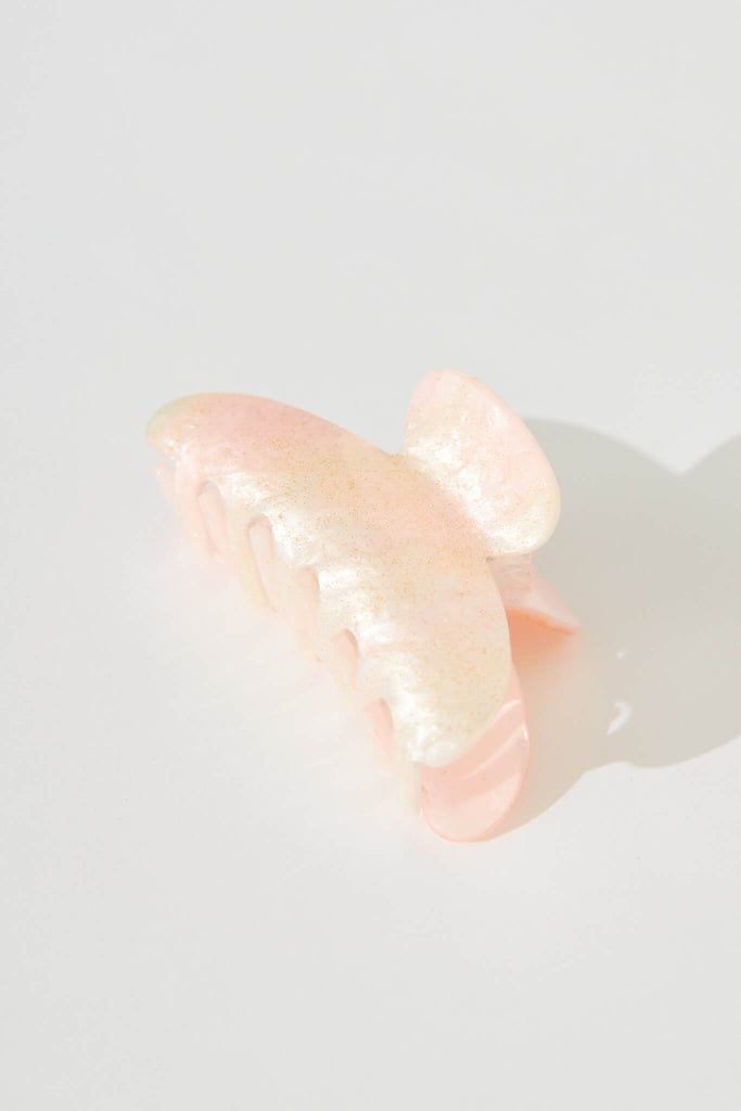 Swan Acetate Hair Claw In Pink Marble - flatlay