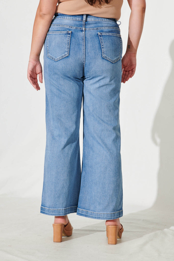 Waverley Jeans In Light Blue Denim - back