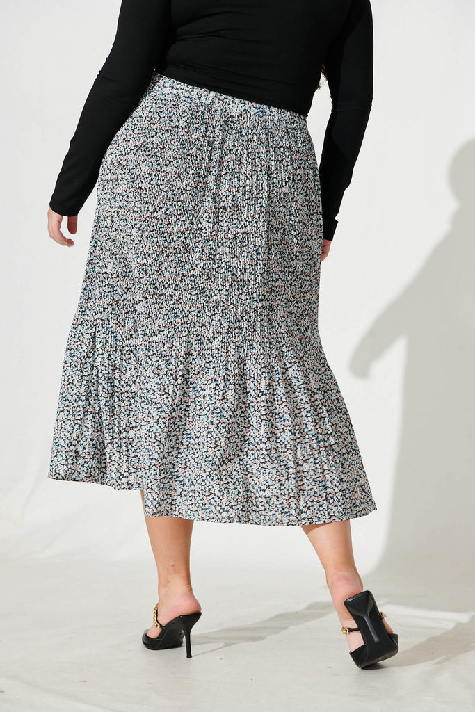 Pretty Woman Pleat Skirt in Black with Beige Ditsy Floral - back