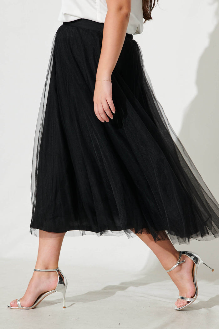 Wannabe Tulle Skirt In Black - side