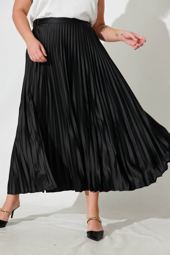Allison Midi Pleat Skirt In Black Satin – St Frock