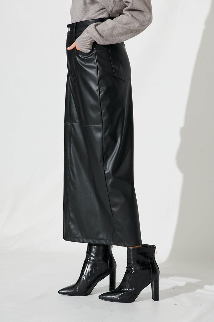 Lenny Maxi Skirt In Black Leatherette - side