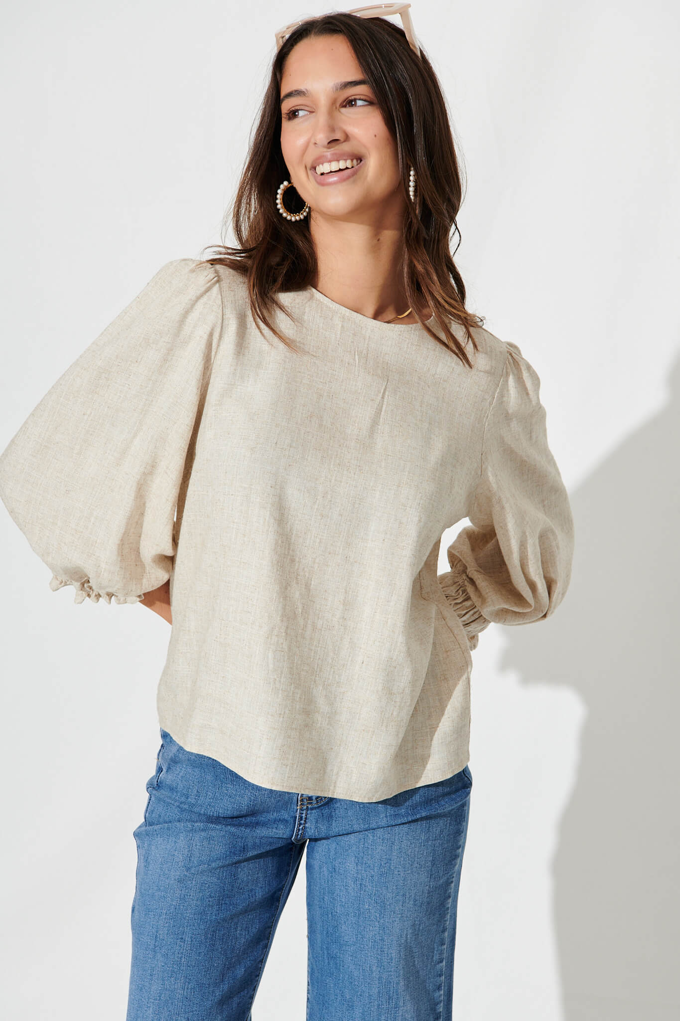 Lanie Top In Oatmeal Cotton Linen - front