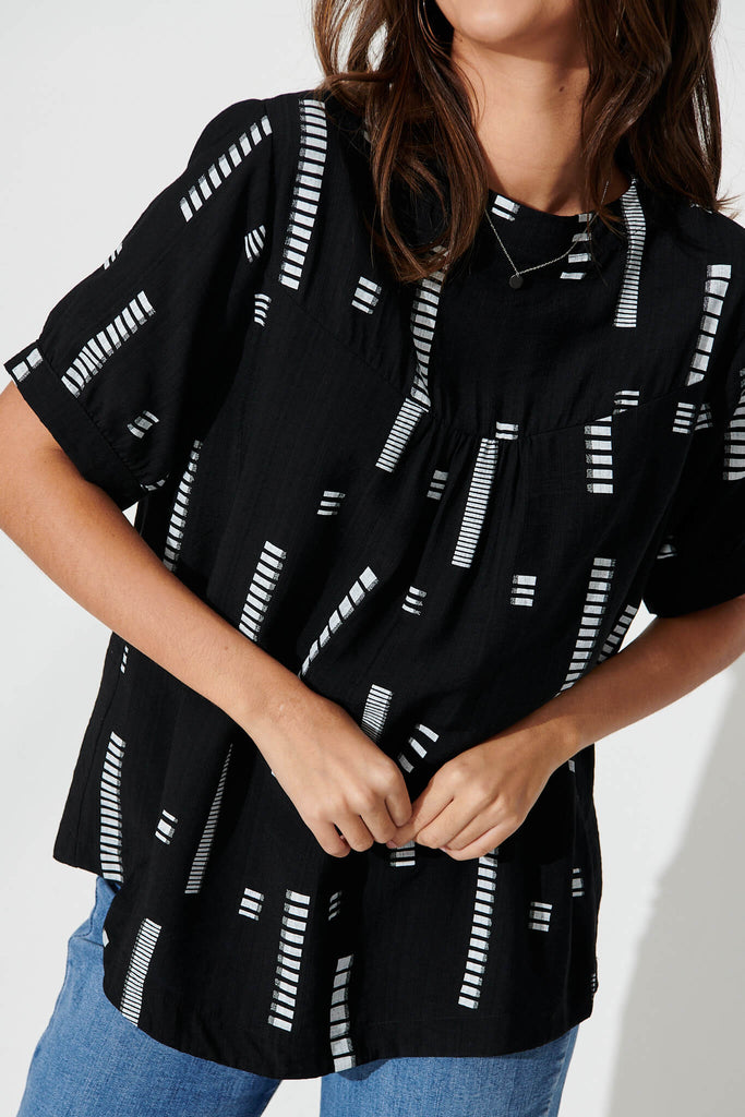 Larsson Top In Black With White Print Cotton Blend - detail