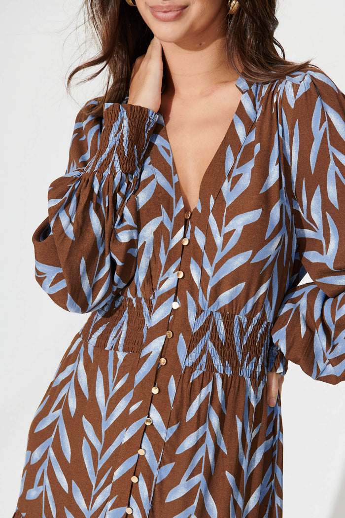 Kori Midi Dress In Chocolate With Blue Leaf Print - detail