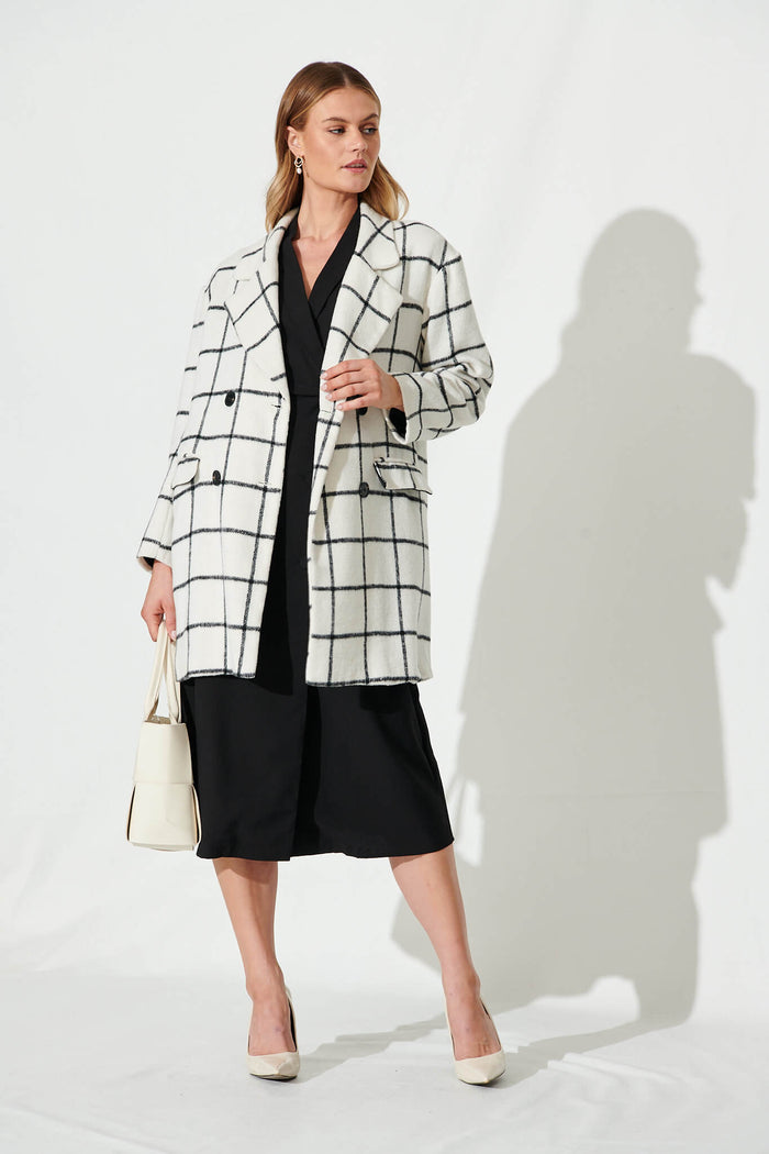 Lennox Coat In White With Black Check - full length