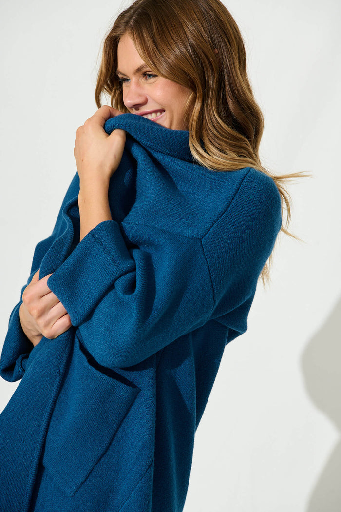 Rebecca Knit Cardigan In Blue - detail