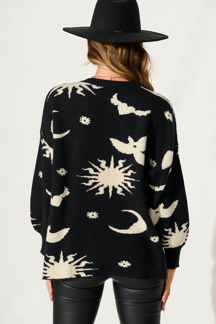 Cosmo Intarsia Knit In Black With Beige - back