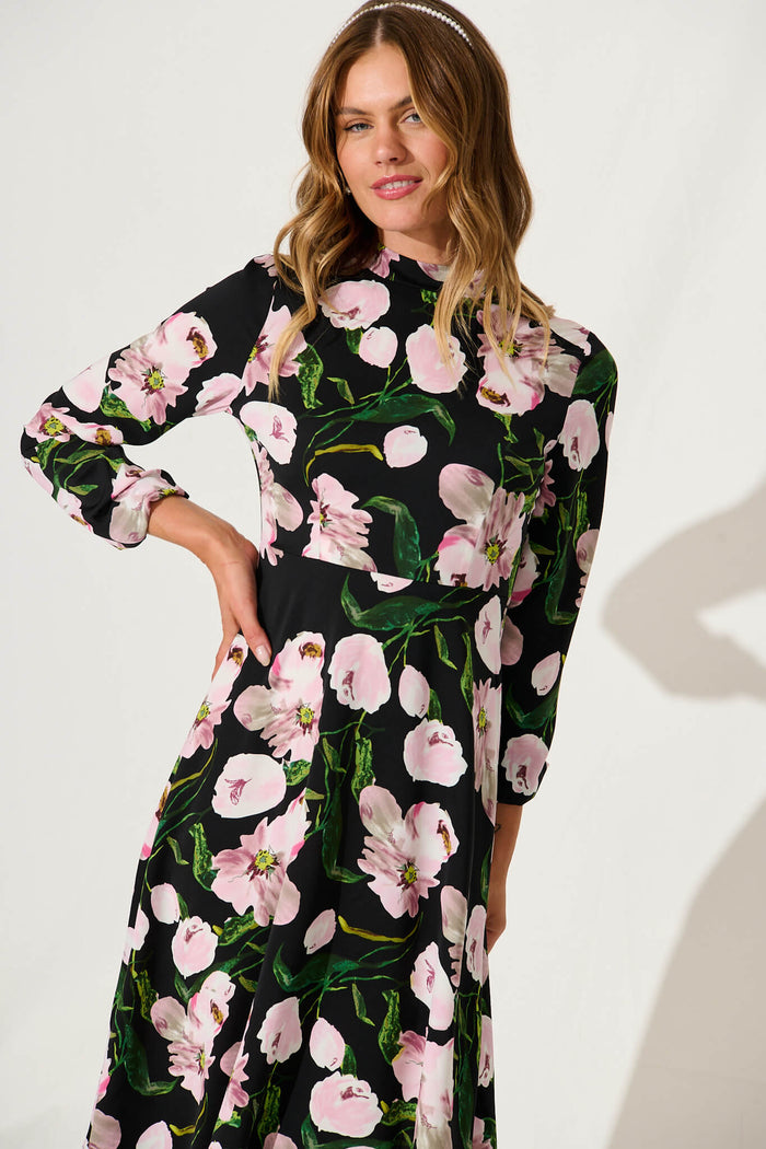 Gabriel Dress In Black With Blush Floral - front