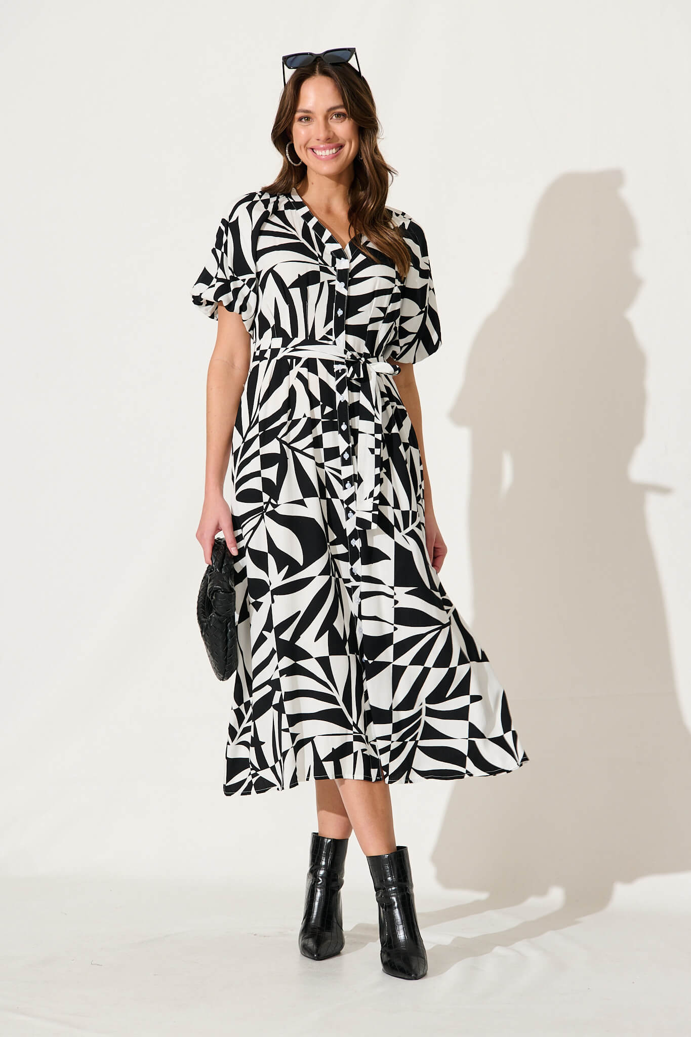 Jessie Midi Dress In White With Black Print St Frock
