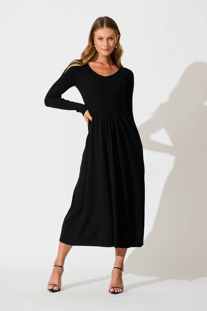 Dove Midi Knit Dress in Black full length