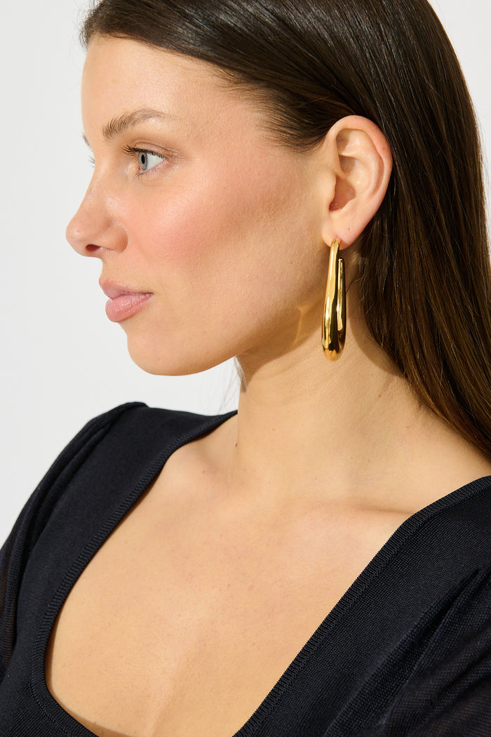 Shayla Hoop Earrings in 18K Gold Plated on model side