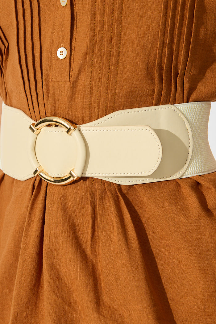 Camille Belt In Cream Stretch on model closeup
