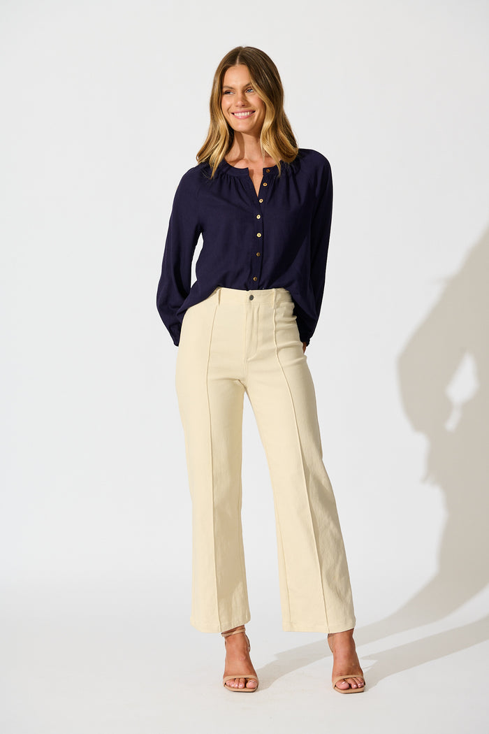 Island Whisperer Top in Navy Linen Blend full length