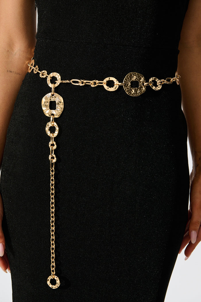Tatiana Chain Belt in Gold Textured on model closeup