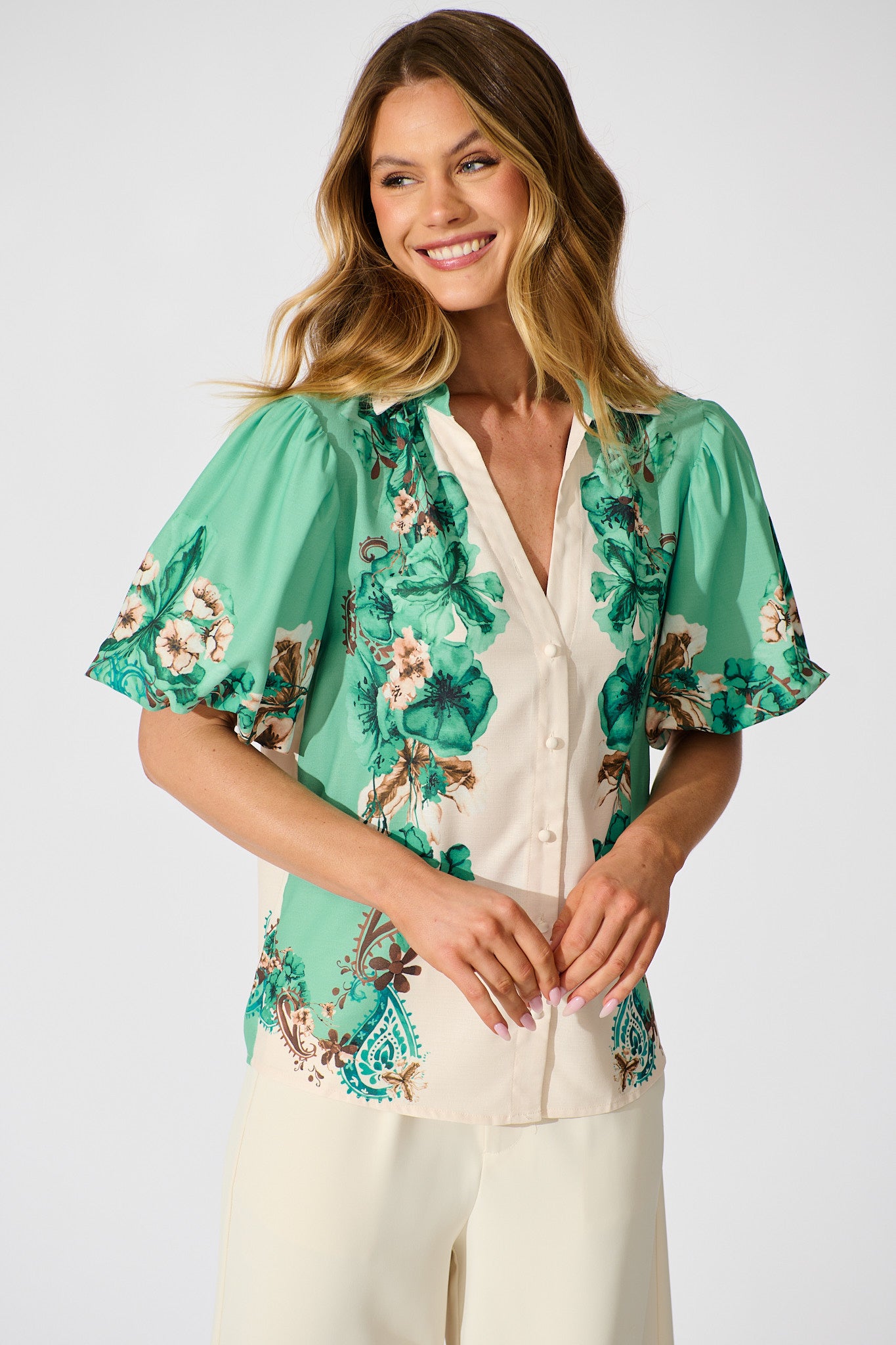 Willow Bloom Top in Cream with Jade Print Linen Blend front