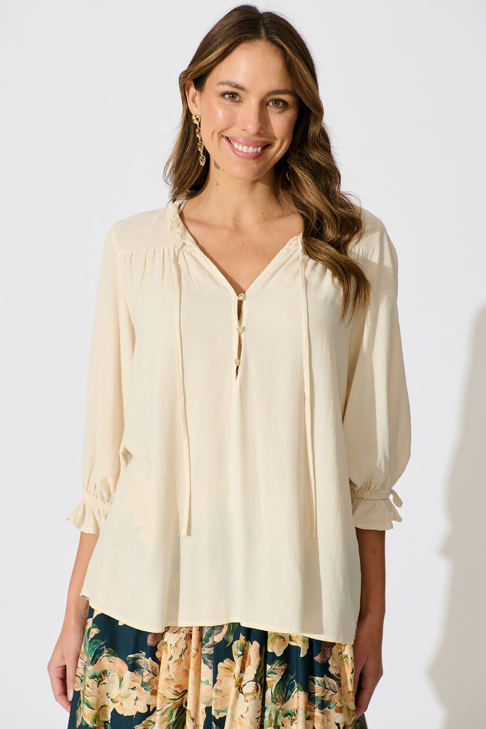 Bonnie Top in Ivory Linen Blend front