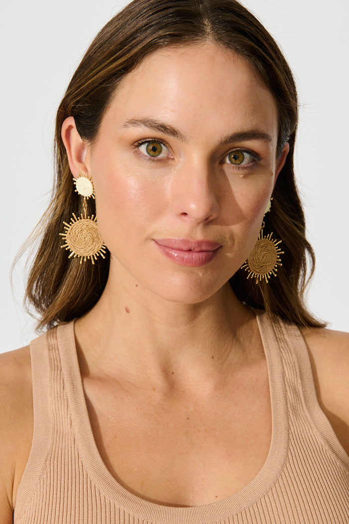 Esme Drop Earrings in Natural Raffia with Gold Accent on model front
