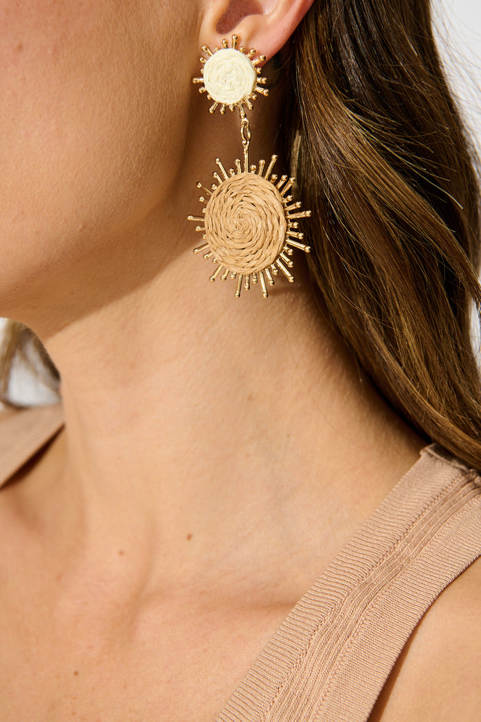 Esme Drop Earrings in Natural Raffia with Gold Accent on model side close up