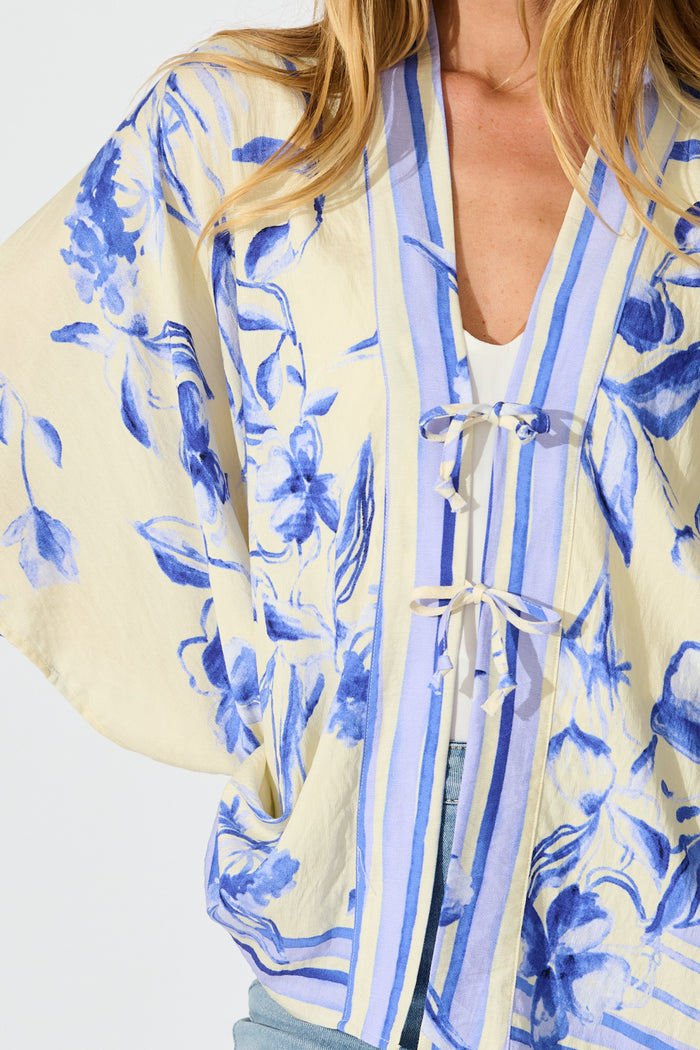 Wren Kimono Top in Blue Floral detail