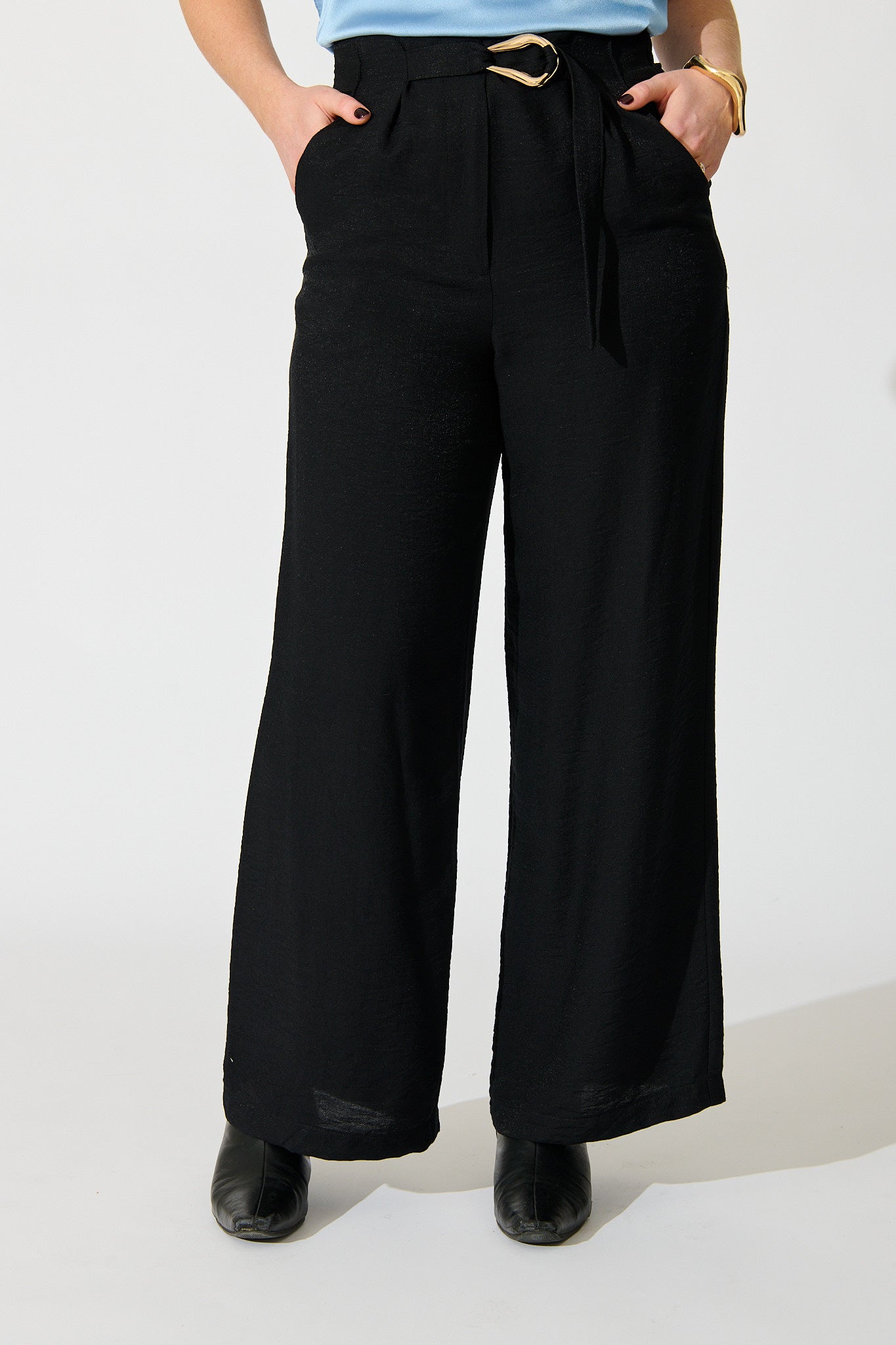 City Spotlight Pant in Black front