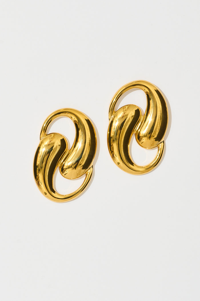 Lucia Interlink Earrings in 18K Gold Plated flatlay