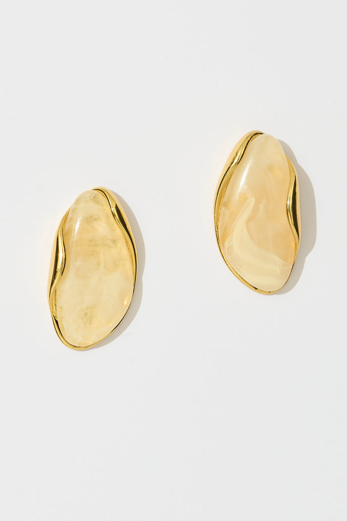 Sia Earrings in Gold flatlay