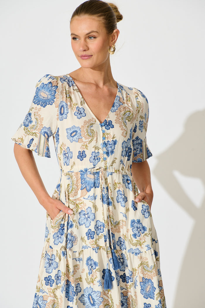 Alessa Maxi Dress in White Blue Floral