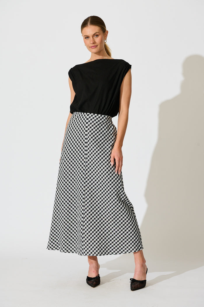 Amor Maxi Skirt in Black and White Gingham Cotton full length