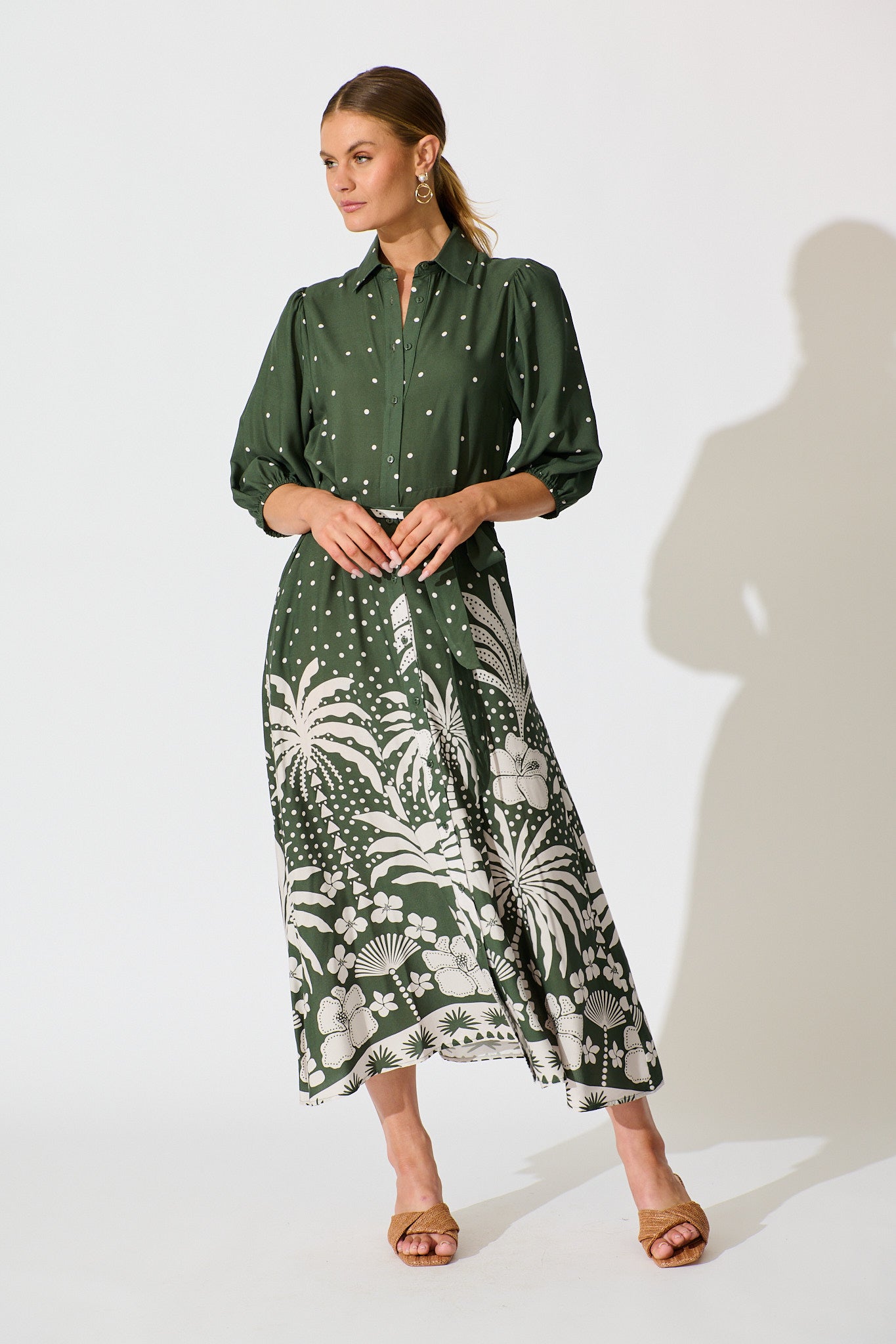 Coco Maxi Shirt Dress in Emerald with White Palm Print full length